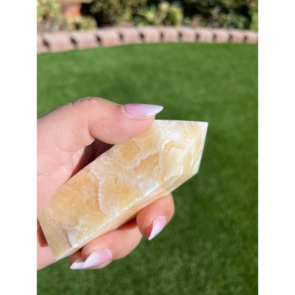 Calcite Tower - Picture 5 of 10